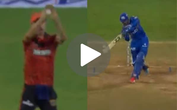 [Watch] Bhuvneshwar's Audacious Seam Movement Proves Too Hot To Handle As MI Crumble 